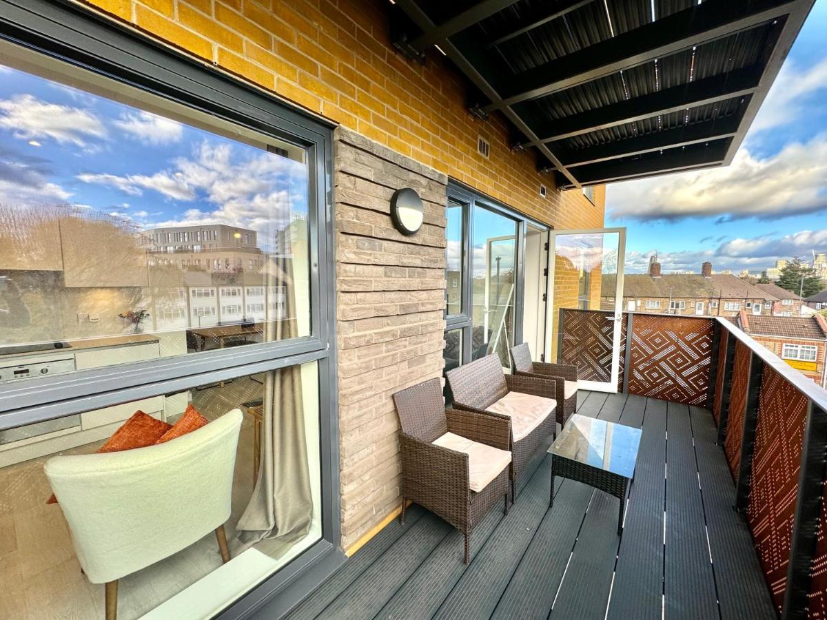 3Bedroom, 2Bathroom, Balcony,Luxury Flat Westfield Лондон Екстер'єр фото