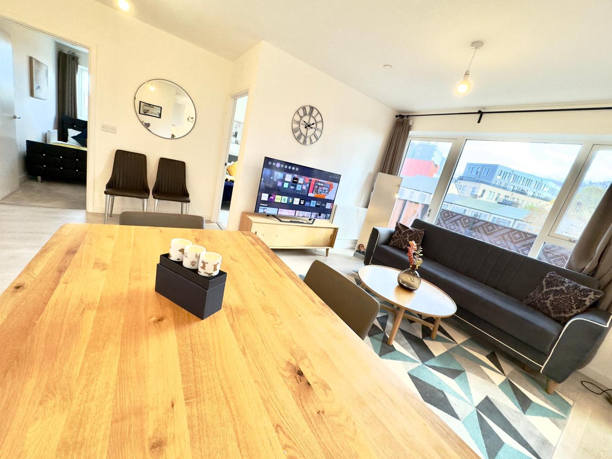 3Bedroom, 2Bathroom, Balcony,Luxury Flat Westfield Лондон Екстер'єр фото
