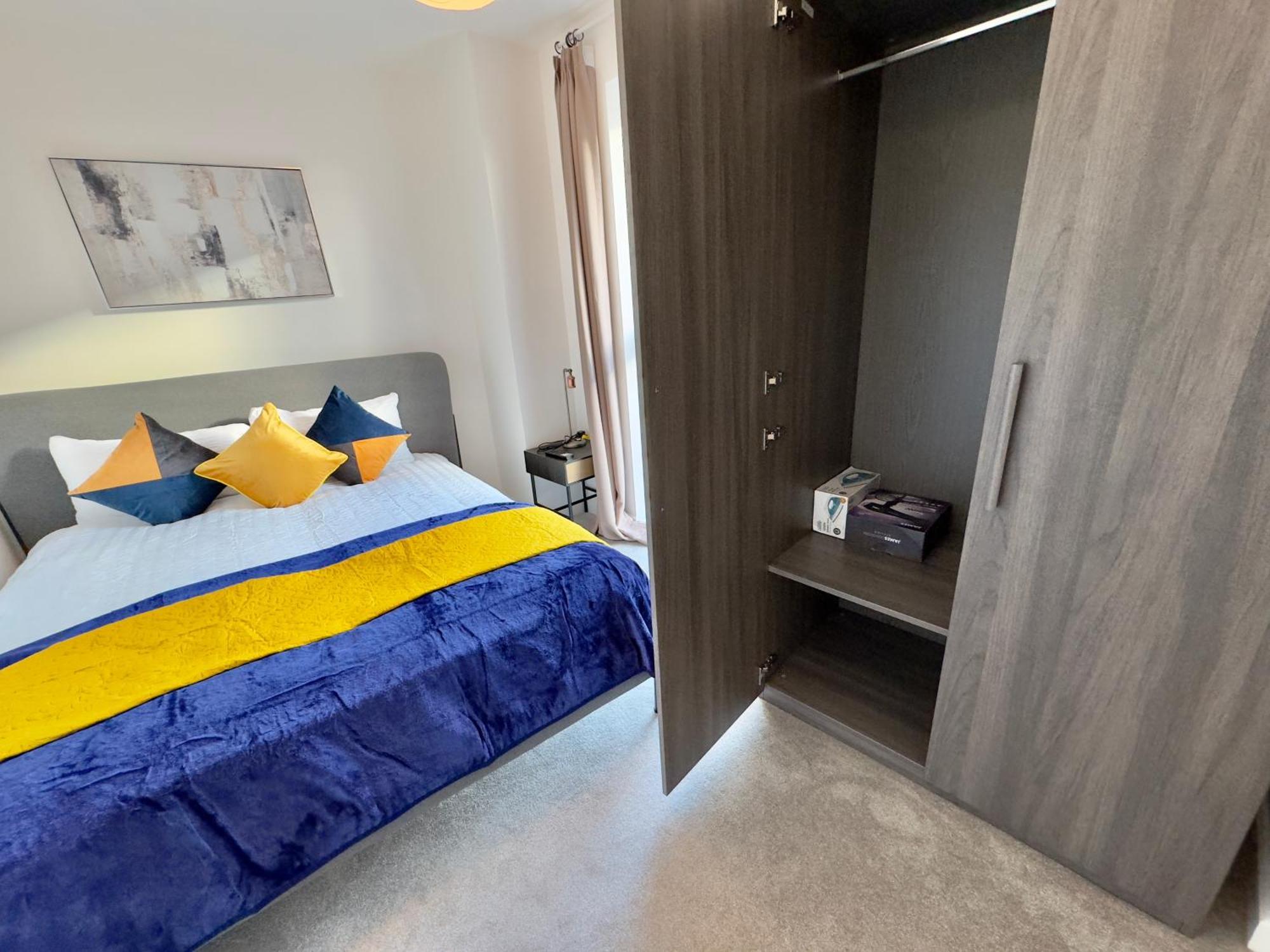 3Bedroom, 2Bathroom, Balcony,Luxury Flat Westfield Лондон Екстер'єр фото